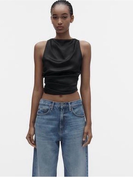 Zara Tops - Zara Silk open back black going out top. Barely worn in perfect condition